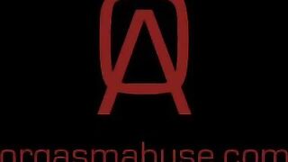 Blindfolded brunette who is tied up, Mia is moaning while getting forced to cum with a vibrator