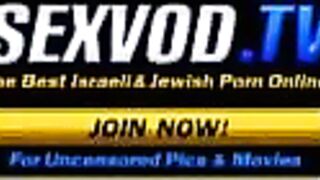 2 Israeli lesbians do it in their bed room