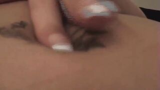 Tammy's tease you with her sexy belly button