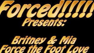 Girl Gets Her Feet Licked By Two Other Girls