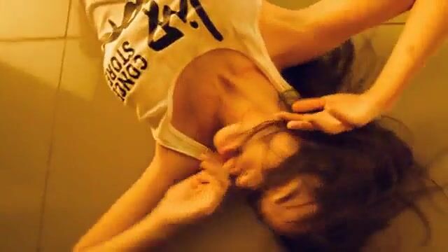 Videos nude music Ten’s “Paint