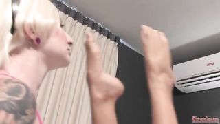 Lick My Feet Slave (Lesbian Foot Worship) (KissHerFoot)