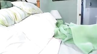 Mature seduces young girl 5