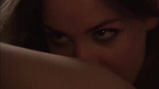 ROXANNE MCKEE lip service TV serie LESBIAN celeb LOU got pussy eaten lesbians pussy licking orgasm