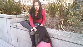 streetgirls feet sniffing