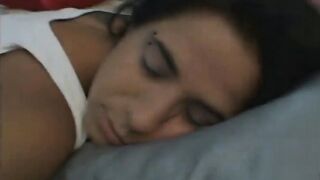 lesbian deep tongue kiss22000