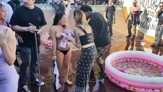 Wet t-shirt party amateur