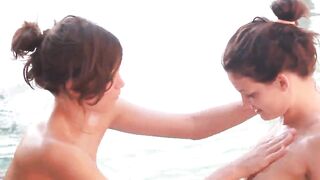 Twin Kiss