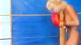 California Boxing Blondes
