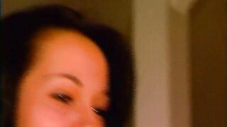 Notgeile Freundinnen alleine in der Privat Suit