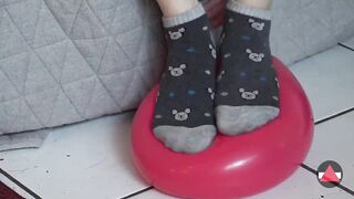 WHOOOPS. What just happened? Accidentally came inside Bikini Babe after she MASSAGES my roommate