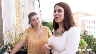 Marina und Natascha schenken sich ein orgasmisches Feuerwerk