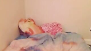 Awesome camgirl lesbians