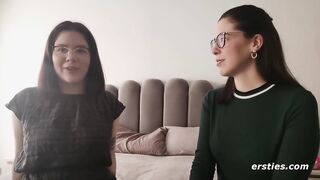 Zwei Freundinnen aus Düsseldorf vergnügen sich endlich
