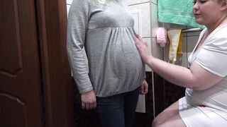 Lesbians love medical role playing. A beautiful BBW in rubber gloves examines a pregnant milf. Homemade fetish with unusual foreplay.