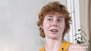 Polyamorous Berliner masturbates tasty in front of the camera