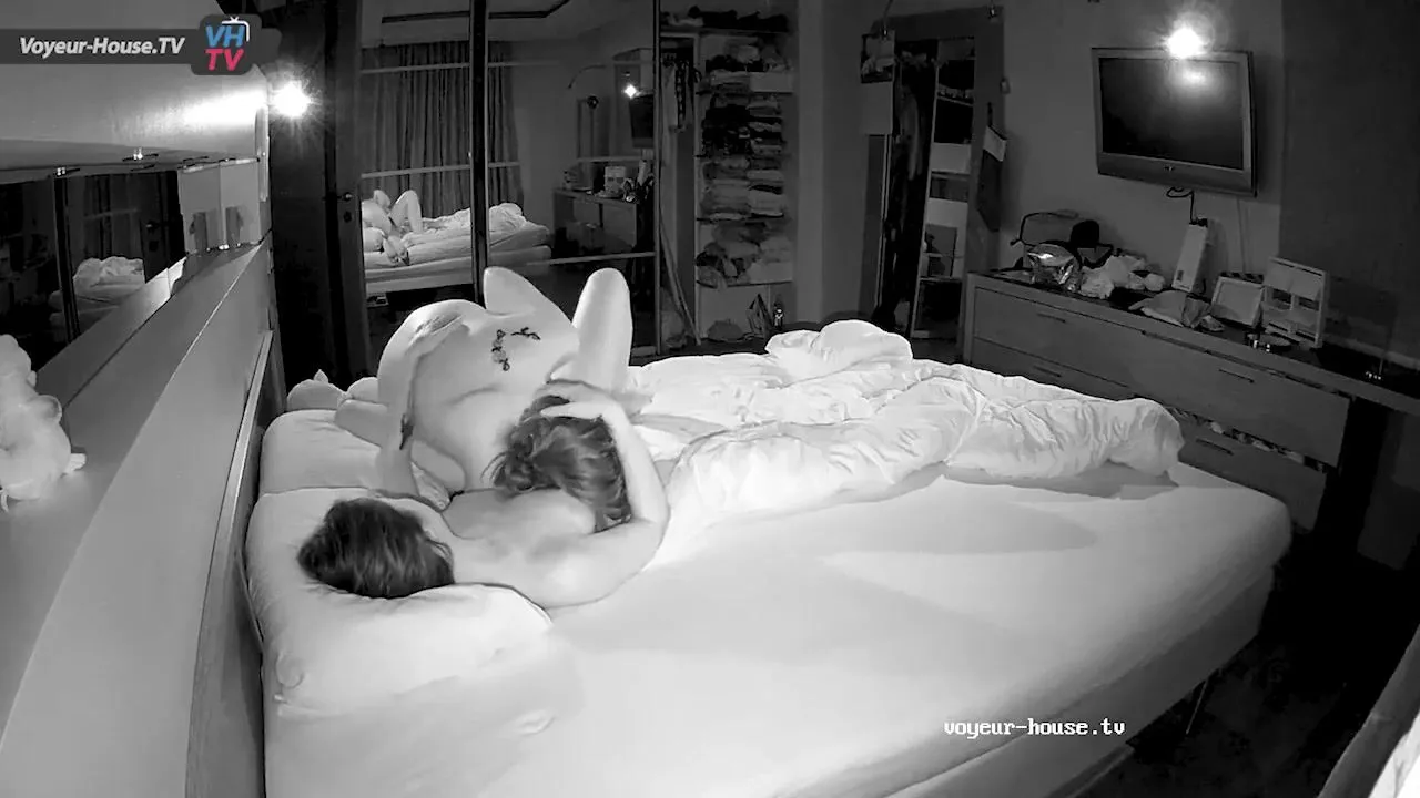 Lesbian Amateur Couple Voyeur Night Vision Home Video pic