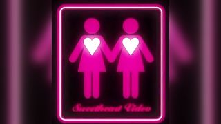 Sweetheart Mia Malkova Facesits on Lesbian Redhead 