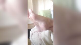 UK Milf Sexy Mature Soles and Feet