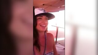 Amateur girls kissing collections