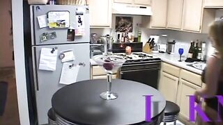 Fat lesbian whores eating cunt