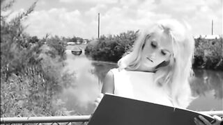 The Layout (LezOnly) (1969)