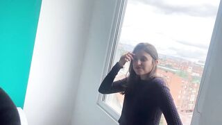 A mi compañera le gusta follar en público #1