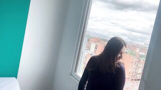 A mi compañera le gusta follar en público #1