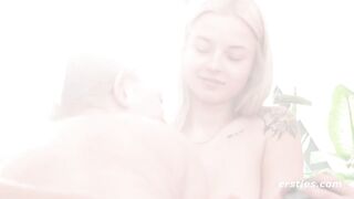 Ersties: Four Sexy Babes Ride a Sybian