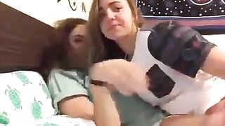 2 amateur girlfriend hot kiss