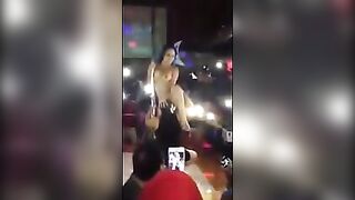 Horny crunk lesbian ladies licking the dancer