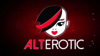 Misha Montana fucks Evilyn Ink after being tattooed