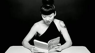 Reading and Riding To Orgasm 2