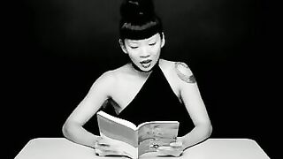 Reading and Riding To Orgasm 2