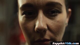 SWEETHEART VIDEO - Lesbian ebony licked rimmed and fingered on the office table