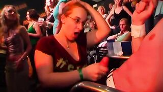 Girls wants to fuck the army dancer (Huge Cock)