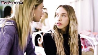 TRUE LESBIAN - Lesbian teens enjoy pussyeating sex after passionate kissing