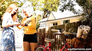 My best friend ate my pussy