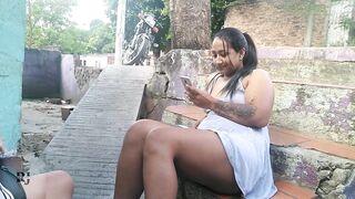 la manicure me salio con mamada y masturbada parte 1