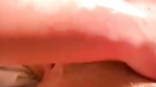 Lesbia squirt fisting good wet