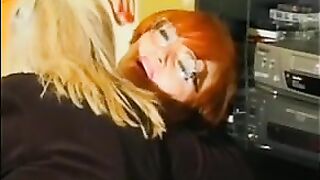 Two old lesbians fuck each other