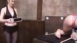 Rough anal treatement for pretty lesbian