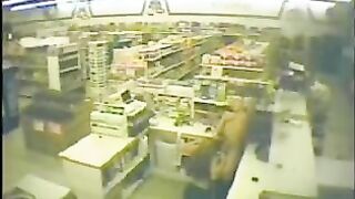 Hot lesbians on security cam