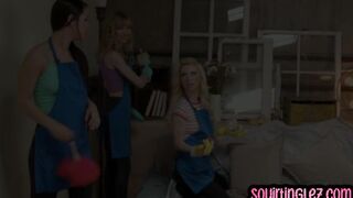 SQUIRTING LEZ - Squirting hairy teen lesbian ladies in finger threesome