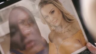 Captain Marvel Makes Her SELF Squirt Hard