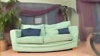 MATURE TAKING CARE OF THE YOUNGIN SEXUALLY...I LIKE THAT