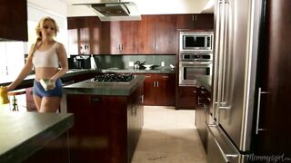 Mommy's Girl - Samantha Rone, Cherie DeVille