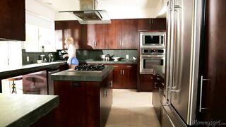 Mommy's Girl - Samantha Rone, Cherie DeVille