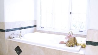Ryan Keely And Aaliyah Love Lesbian Vid
