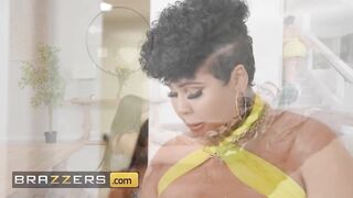 Brazzers - Simone Richards Steals Cali Caliente From Her Date To Prove That She Can Fuck Her Better